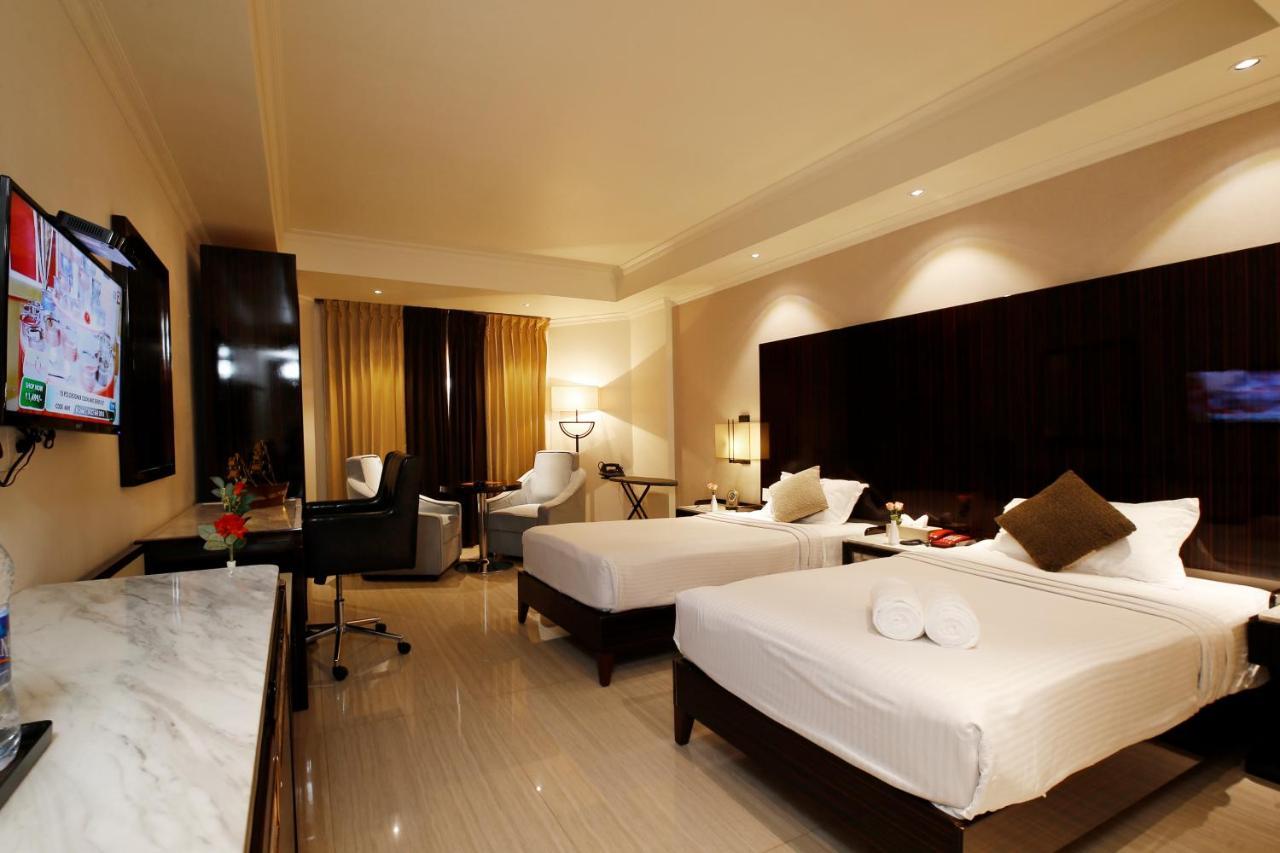 Hotel Park Residency Nilambur Exterior photo